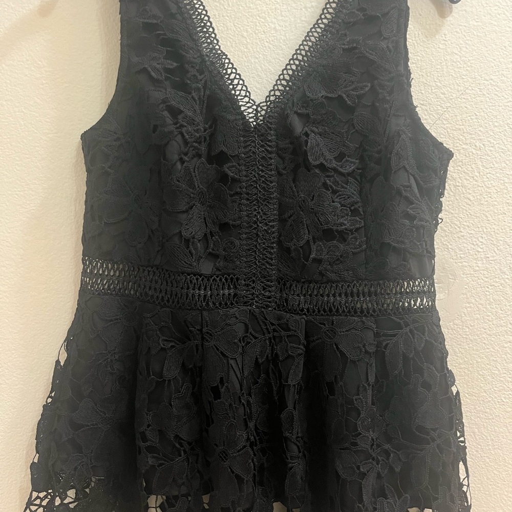 Francesca's Collections Black Lace Peplum Top